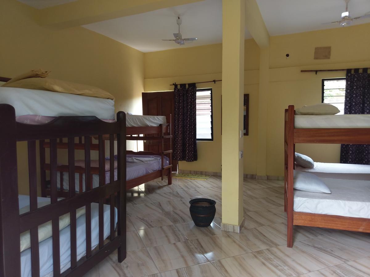 Big Foot Safari Lodge Wli Afegame Bagian luar foto