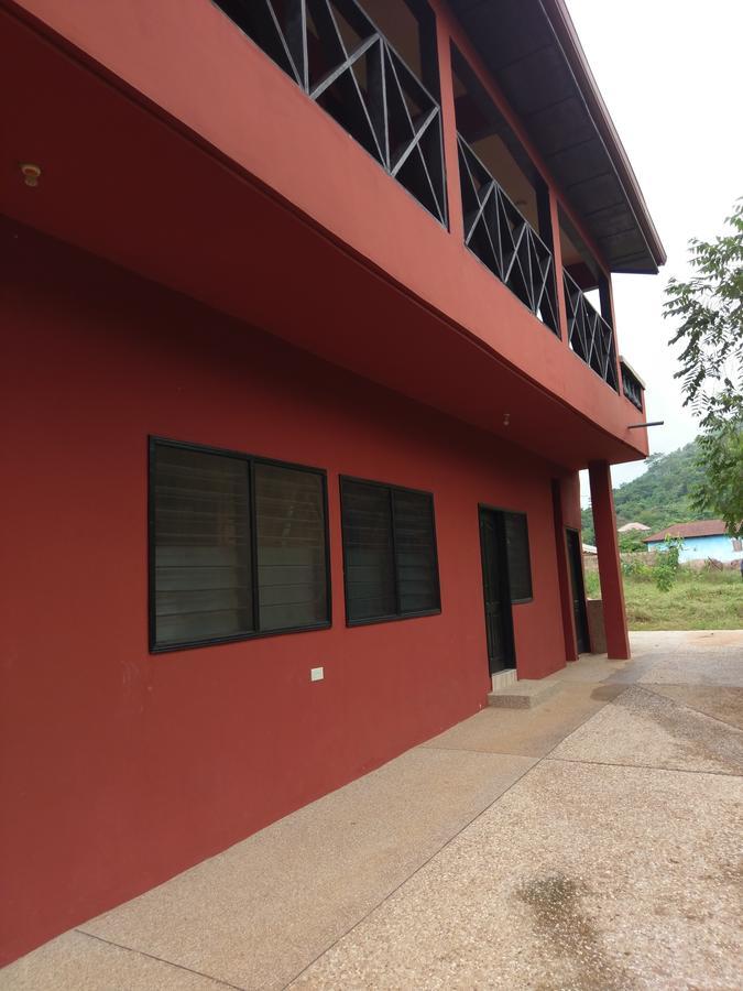 Big Foot Safari Lodge Wli Afegame Bagian luar foto