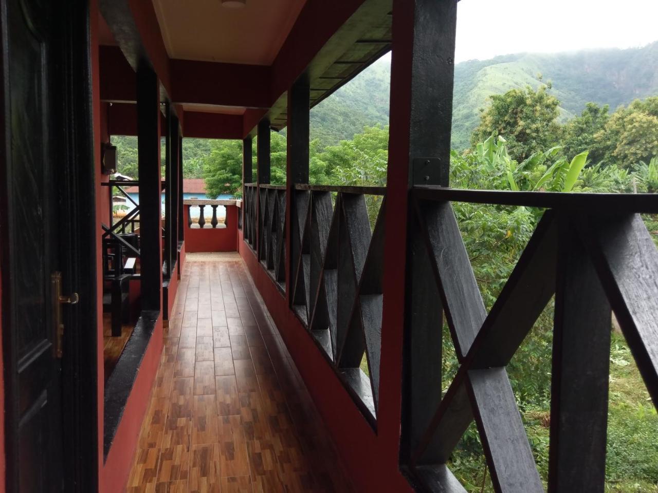 Big Foot Safari Lodge Wli Afegame Bagian luar foto